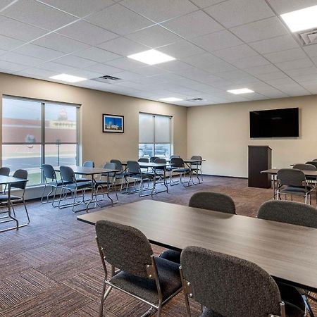 Mainstay Suites Georgetown Lexington North Buitenkant foto
