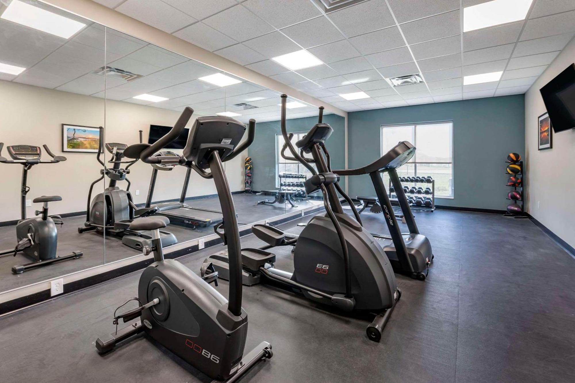 Mainstay Suites Georgetown Lexington North Buitenkant foto